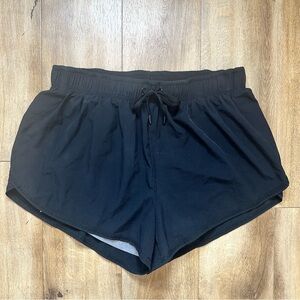 BODY Highwaisted Black Shorts Size XLarge